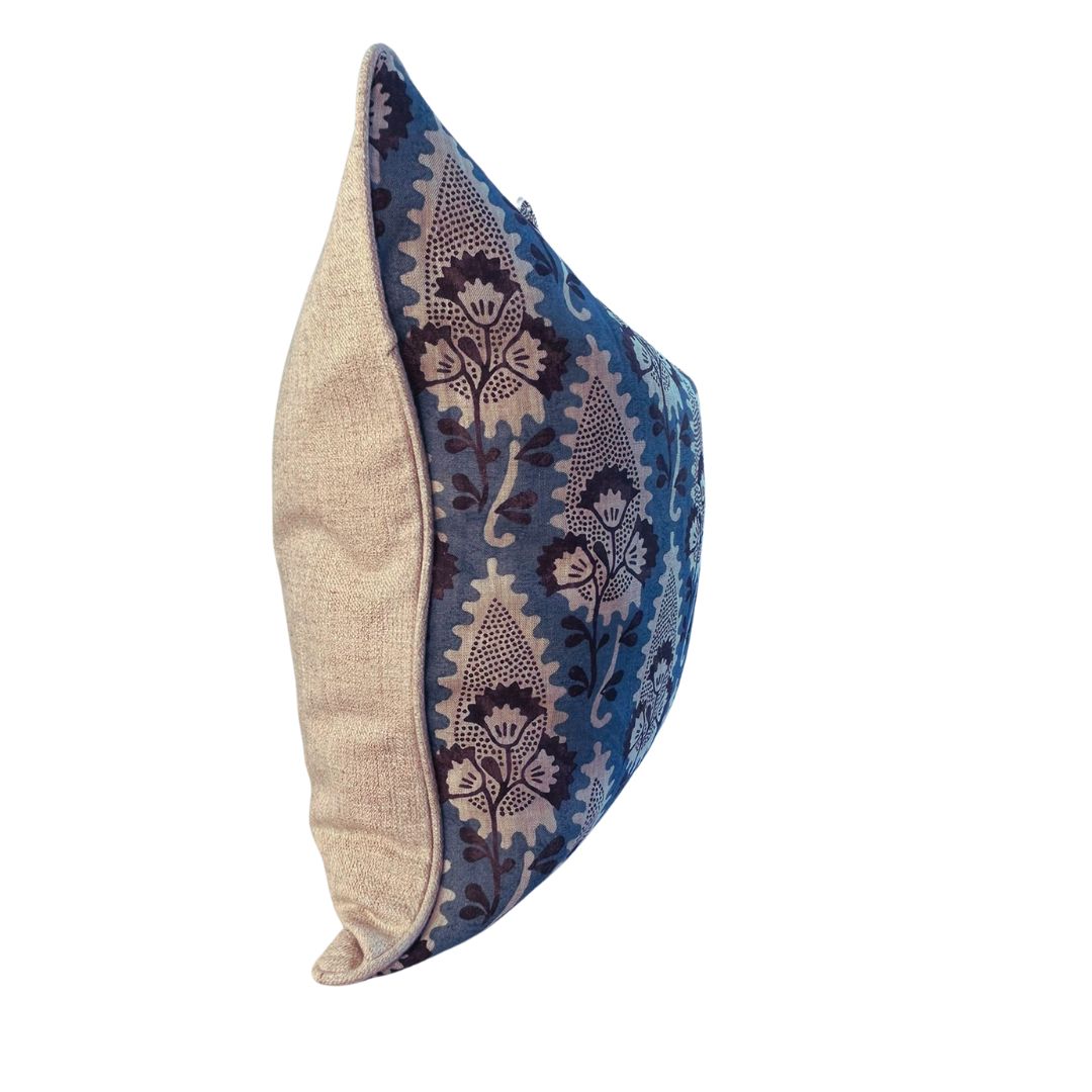 Irene Pillow - 20" x 20"