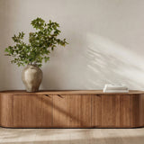 Theo Media Bench